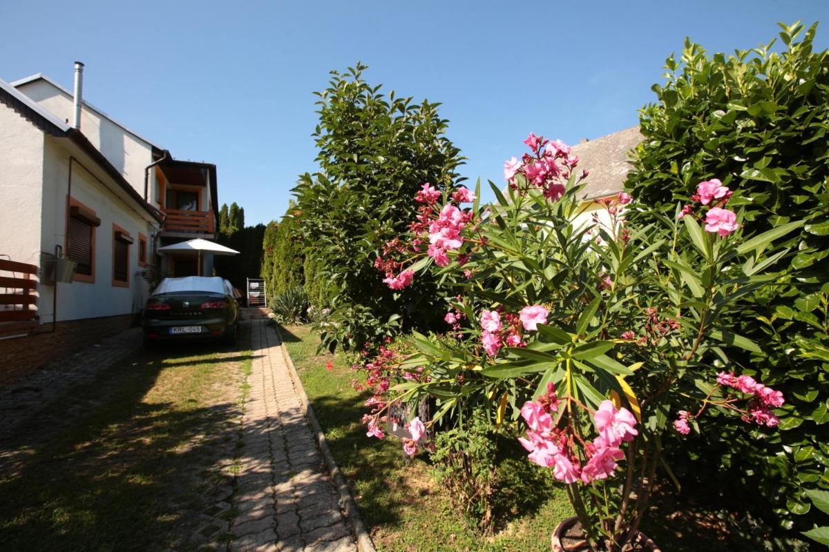 Lonci Apartman Залакарош Экстерьер фото
